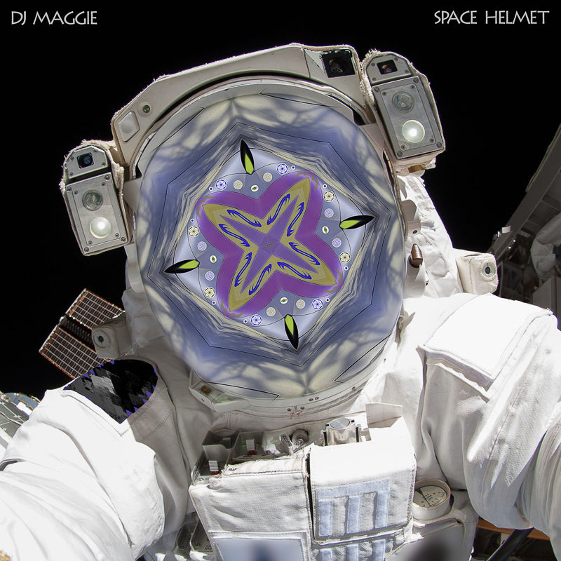 DJ Maggie - Space Helmet